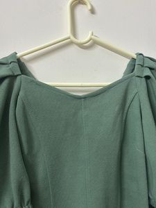 Chic Puff Sleeve Sweetheart Top