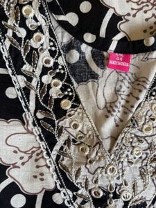 Black &amp; White Floral Kurta Set 🤍