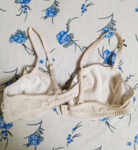 Lace Bra - Wired