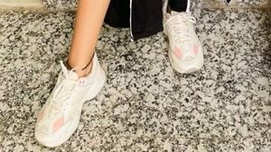 Women Sneakers