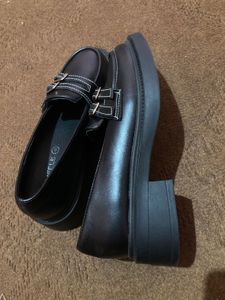 Truffle collectionLeather Double Buckle Loafers