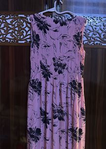 Pink Floral Pleated Dress (Stretchable)