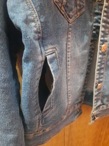 Blue casual denim jacket