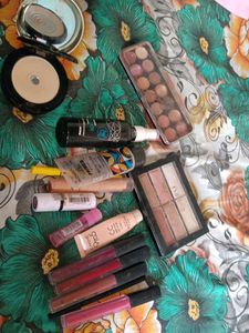 Mixed Makeup Lot all are new thoda use kare so h