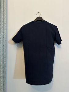 Men's Navy Blue V-Neck Graphic T-Shirt 🇩🇪