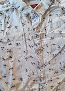 Men's Light Blue Floral Short Sleeve Shirt