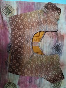 Elegant Pink Printed Saree with Blouse