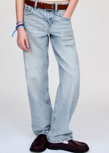 Light Wash Zara Denim Jeans original with free top
