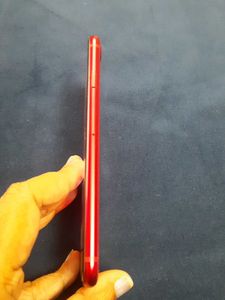 Red iPhone SE (2nd Gen)