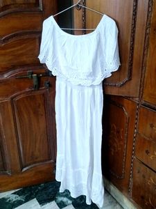 White off shoulder Maxi Dress