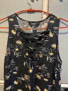 Forever 21 Sleeveless Black dress 💕