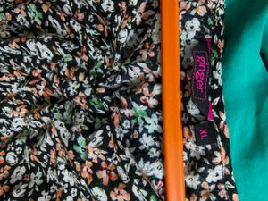 Floral Print Ruched Tie Front Top
