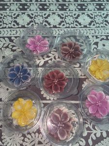 Set of 8 Floral Candles