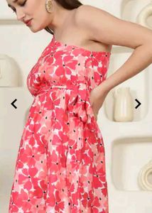 Chic Floral One-Shoulder Dress