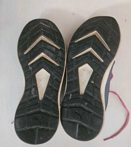 steal deal: original Puma Sneakers