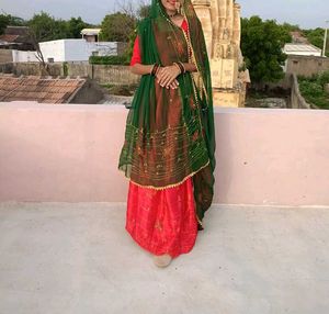 Choli Chhe Darbari