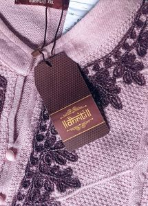 Elegant Embroidered Pink Knitted Kurta