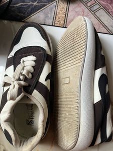 Men's Casual Sneakers