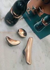 KDK 4D Lifting Massager + FREE Derma Co Serum