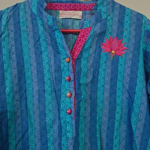 handloom short kurti with embroidery
