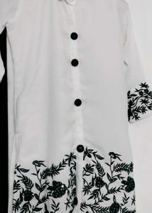 White Kurta with Black Floral Embroidery