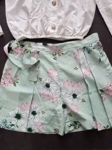 Its a crop Top &amp; Shorts &amp;  Is Set