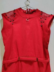😍Chic Red🍒 Sleeveless Dress ✨with Studs