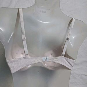 ⭐ Comfortable Striped Bra