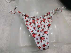 Chic Floral 🖤Bikini Bottom