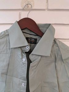 Men's Classic Button-Down Shirt