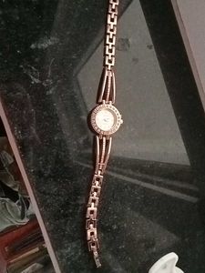 Elegant Rose Gold Tone Watch