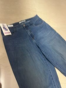BRAX Stylish Blue Denim Jeans