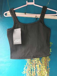 Black Ribbed Crop Top