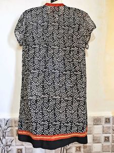 Stylish Black &amp; White Printed Kurta 38"-40"