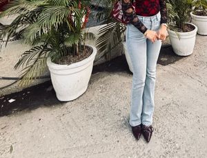 Light Wash Flare low waist Jeans