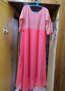 XXL Elegant Peach Ethnic Gown