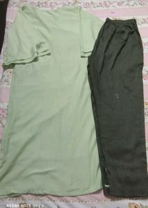 Light Green Kurta Set with Embellishments