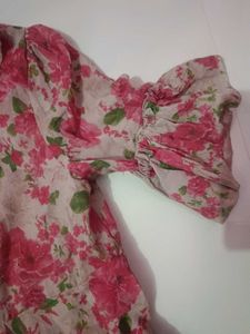 Floral Print Ruffled Top