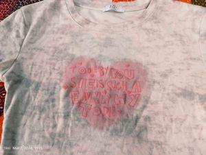 Graphic Heart Print Tie-Dye T-Shirt