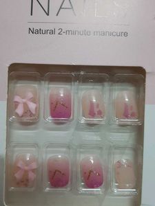 Press On Nails - Natural Manicure