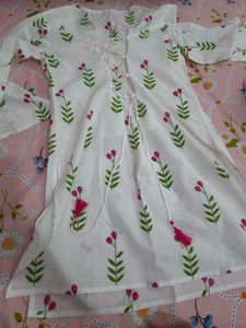 White Floral Print Kurta with Tassels