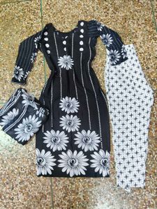 Floral Printed Kurta Set