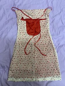 Cute Floral backless Mini Dress