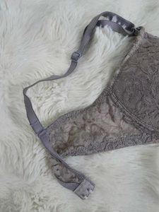 Zudio Lace Bralette with Bow Detail