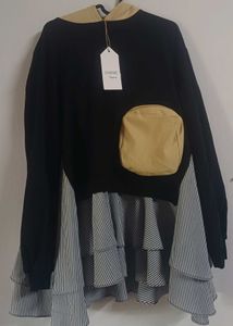 Korean style: Essence Brand Unused Black hoodie