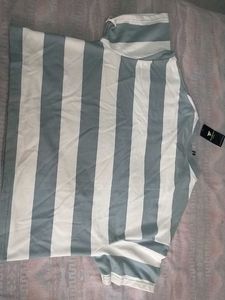 NEW BRANDNEW TSHIRT