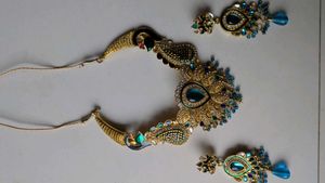 Exquisite Peacock Design Necklace &amp; Earrings