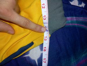 Men's Yellow Arrow Sports Shorts