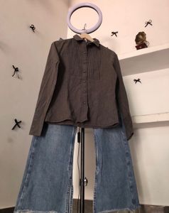 Chic Brown Button-Up Blouse🖤