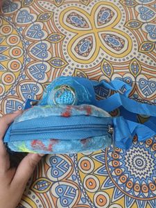 Cute Blue Doll Round Bag